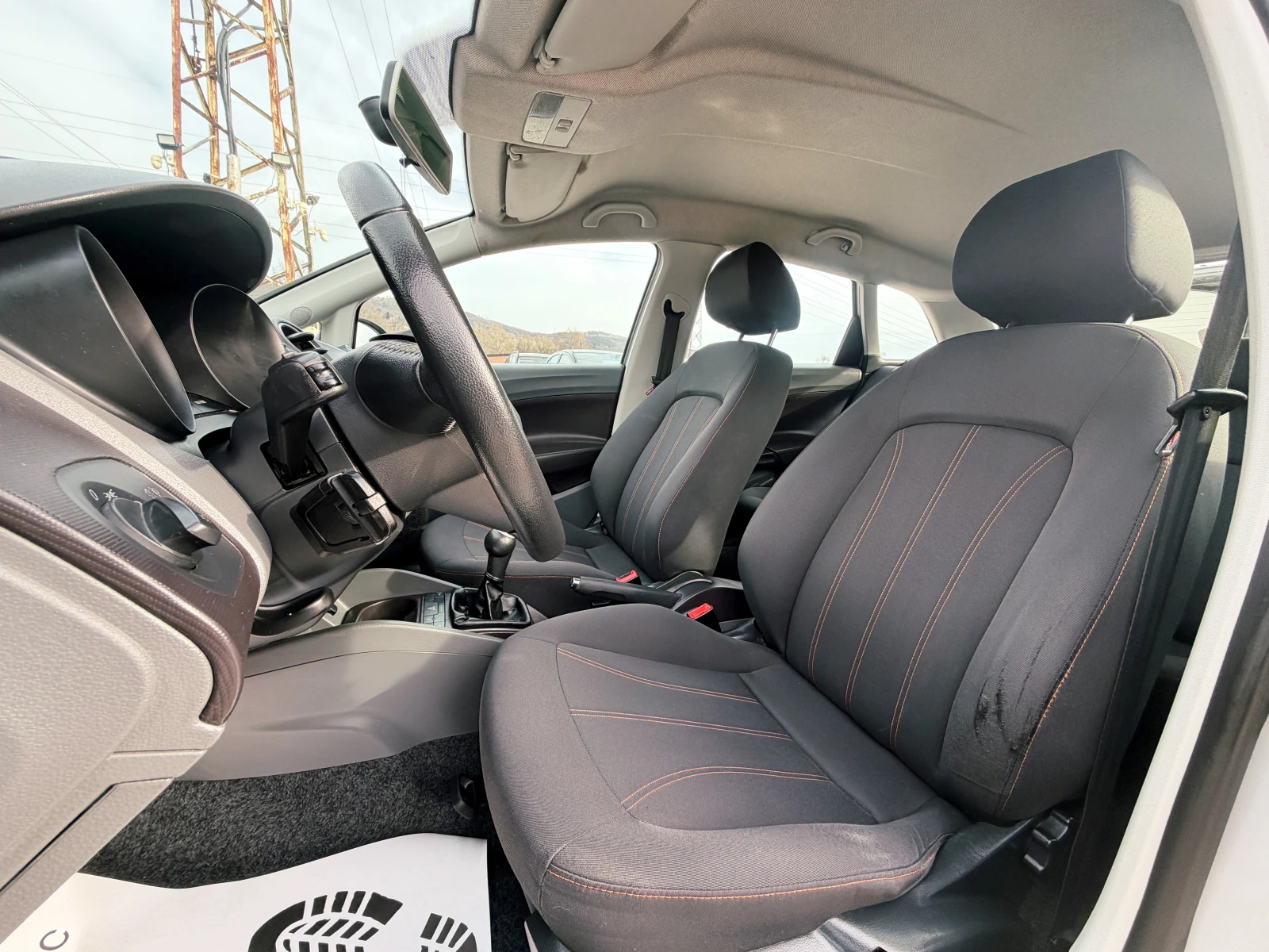 Seat Ibiza 1.6TDI 90�.� | Mobile.bg � ����������� 8