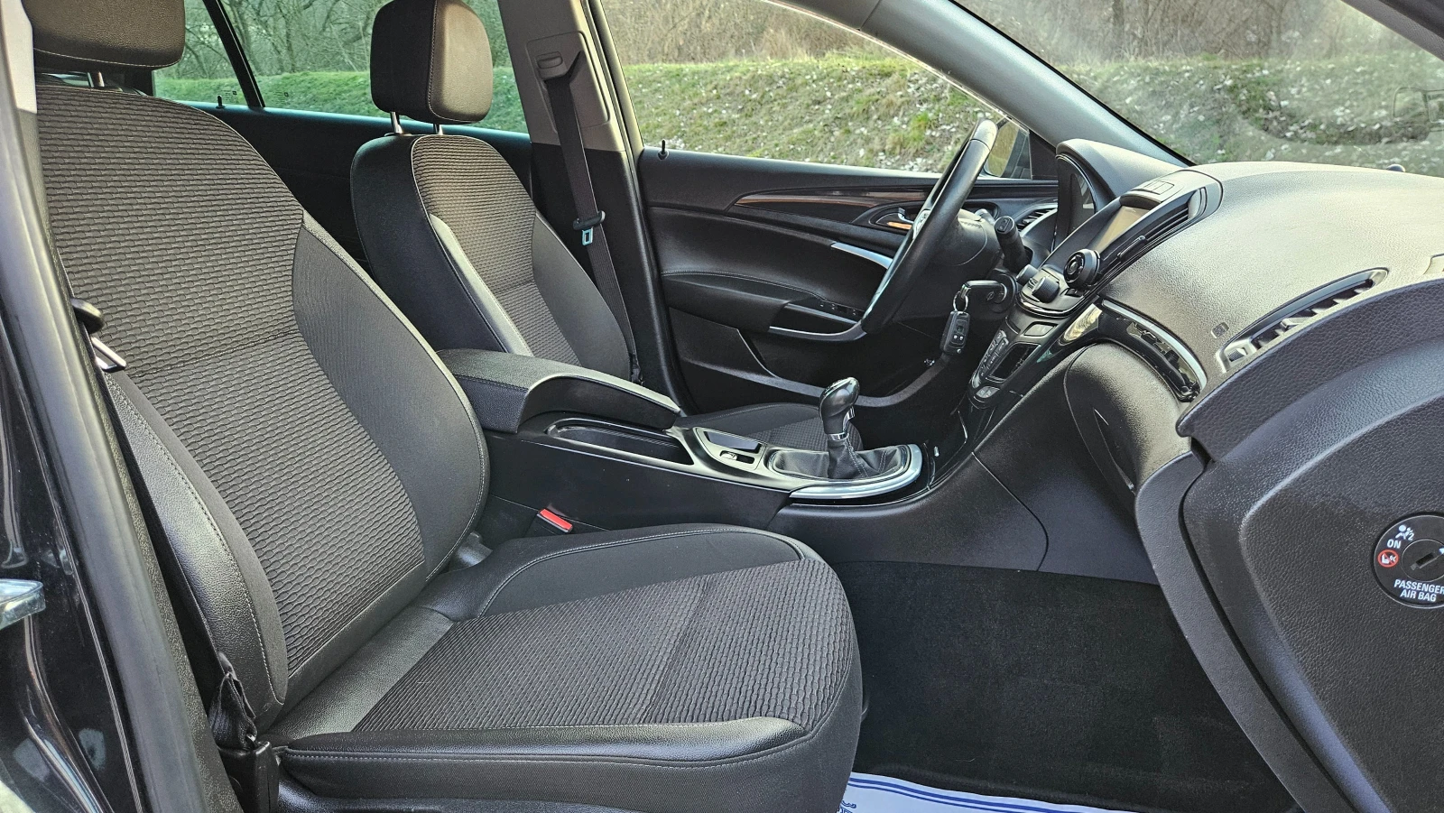 Opel Insignia 1.6 CDTI NAVIG/KLIMATTONIK/6skorosti | Mobile.bg � ����������� 12