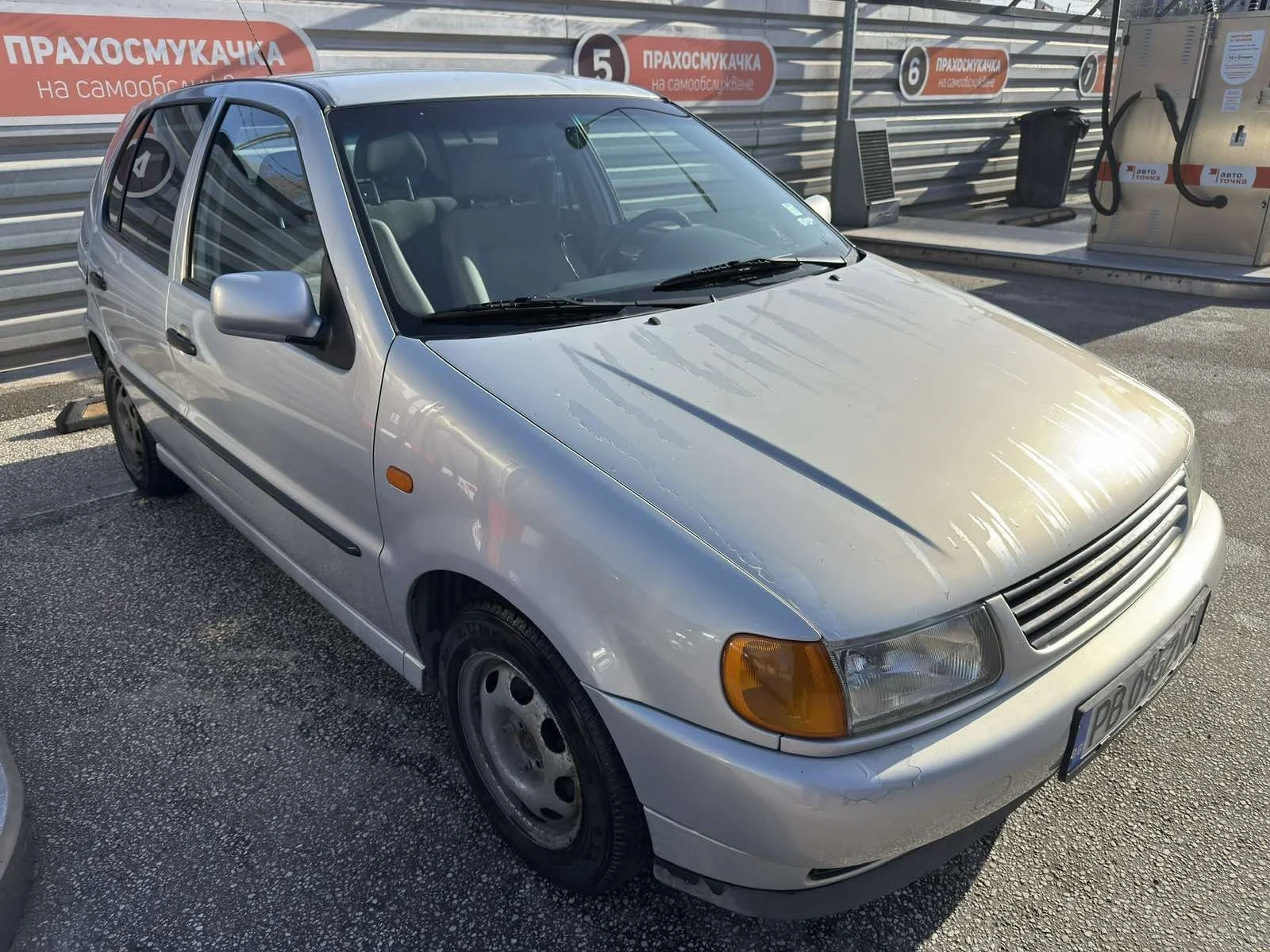 VW Polo 1.6 , снимка 2 - Автомобили и джипове - 53848360