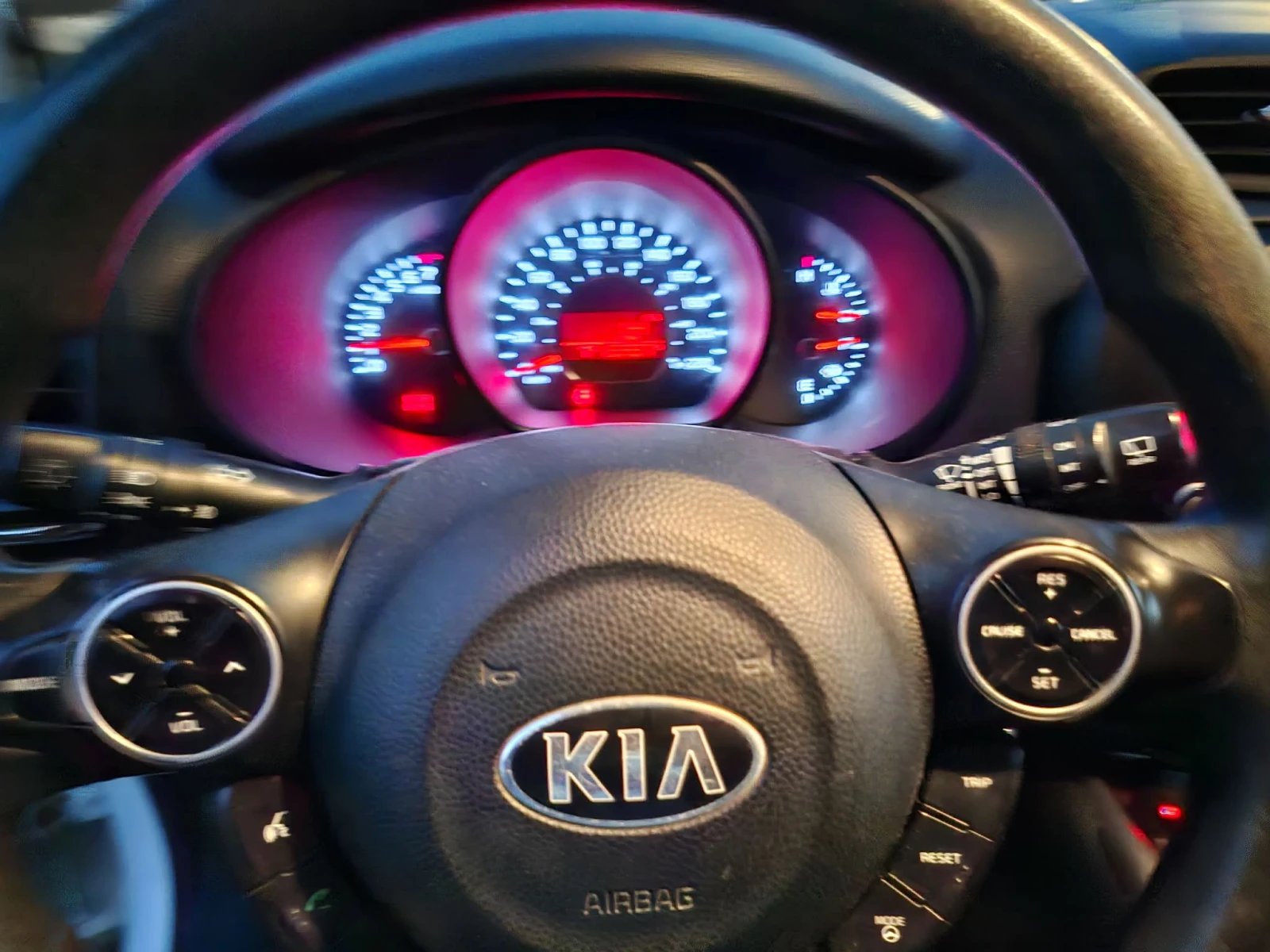 Kia Soul 1.6, снимка 5 - Автомобили и джипове - 53862968