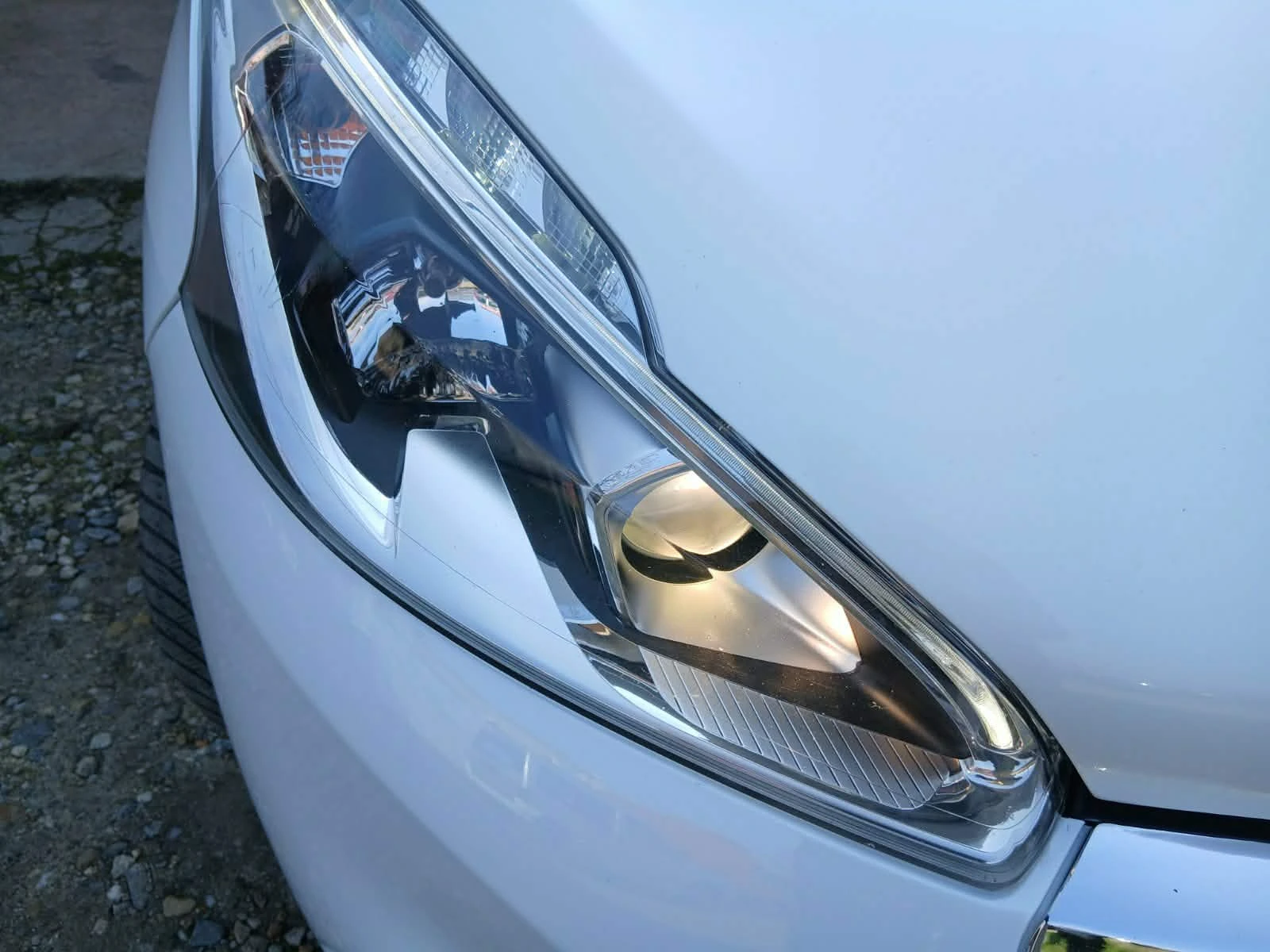 Peugeot 208 1.6 BlueHDI Face Euro6 | Mobile.bg � ����������� 17