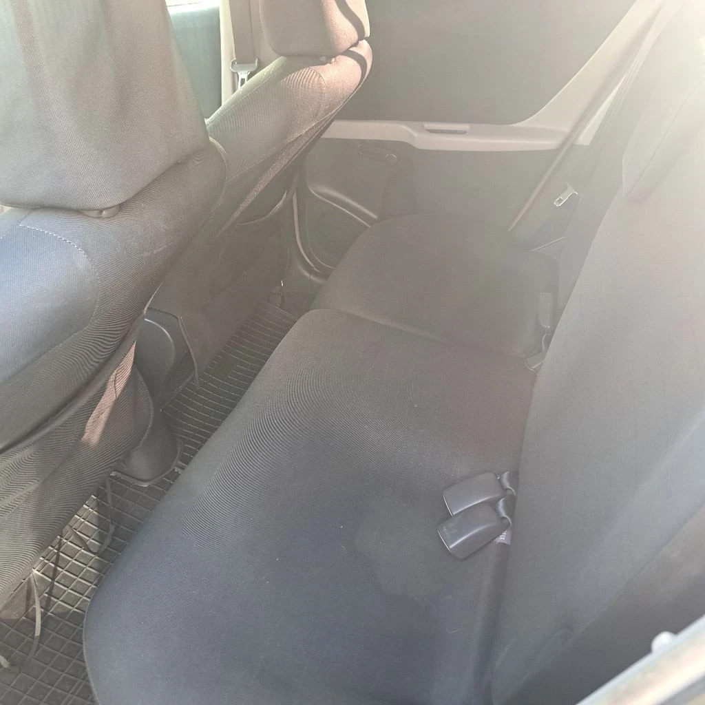Toyota Yaris АВТОМАТИК , снимка 11 - Автомобили и джипове - 54720699
