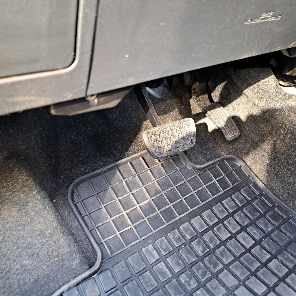 Toyota Yaris АВТОМАТИК , снимка 13 - Автомобили и джипове - 54720699