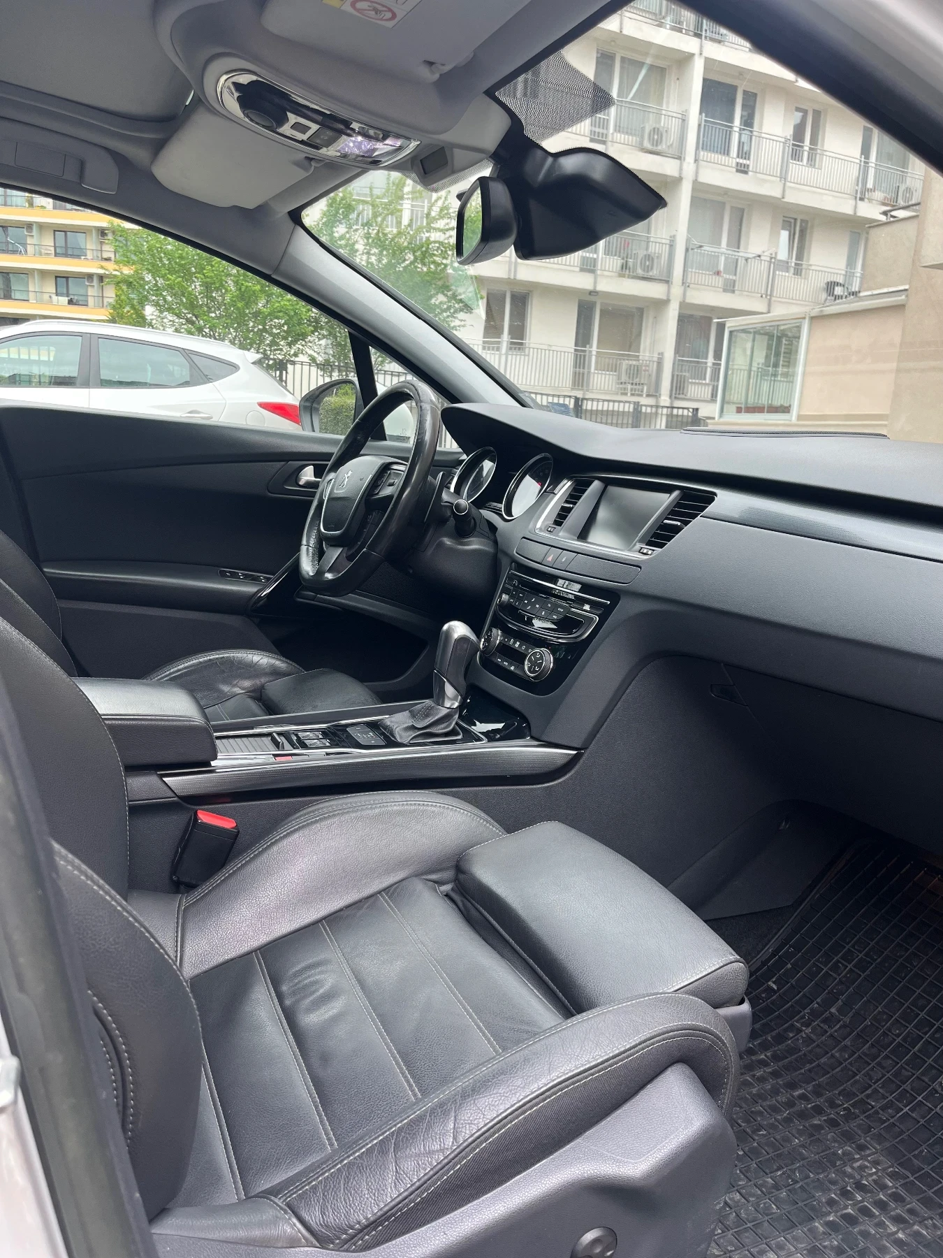 Peugeot 508 SW Facelift 2.0 Blue HDI 181к.с., снимка 8 - Автомобили и джипове - 54655394
