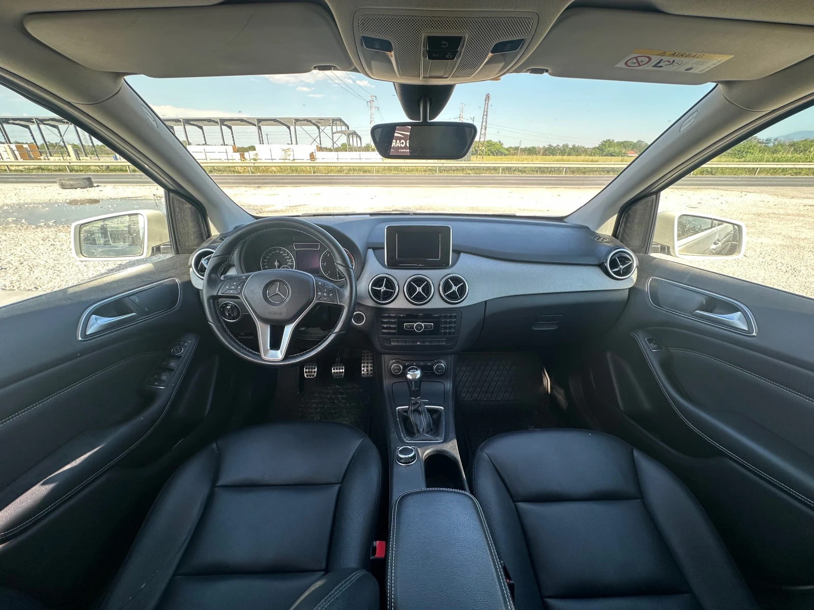Mercedes-Benz B 200 * Led* Камера* , снимка 5 - Автомобили и джипове - 54692744