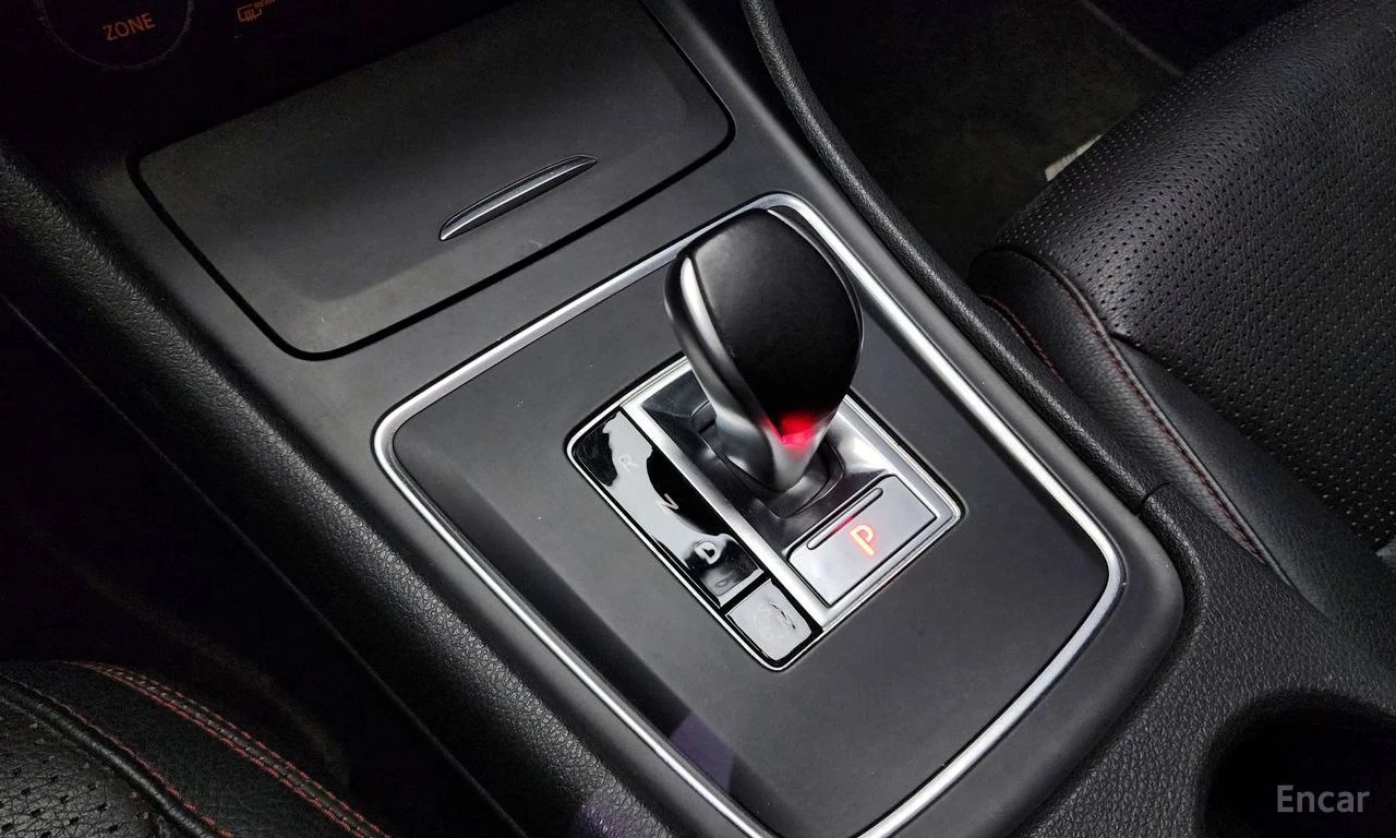 Mercedes-Benz CLA 45 AMG 44MATIC* ПОДГРЕВ* КАМЕРА* КЕЙЛЕС* , снимка 12 - Автомобили и джипове - 54802090