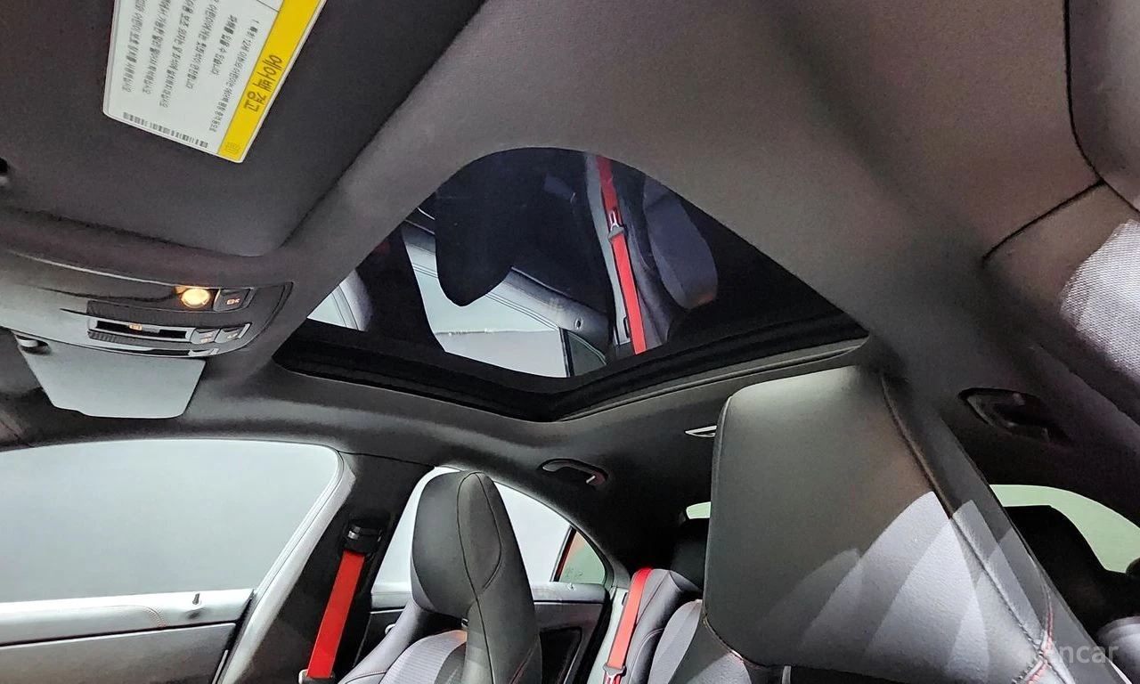 Mercedes-Benz CLA 45 AMG 44MATIC* ПОДГРЕВ* КАМЕРА* КЕЙЛЕС* , снимка 15 - Автомобили и джипове - 54802090