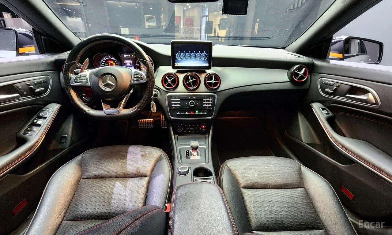 Mercedes-Benz CLA 45 AMG 44MATIC* ПОДГРЕВ* КАМЕРА* КЕЙЛЕС* , снимка 6 - Автомобили и джипове - 54802090