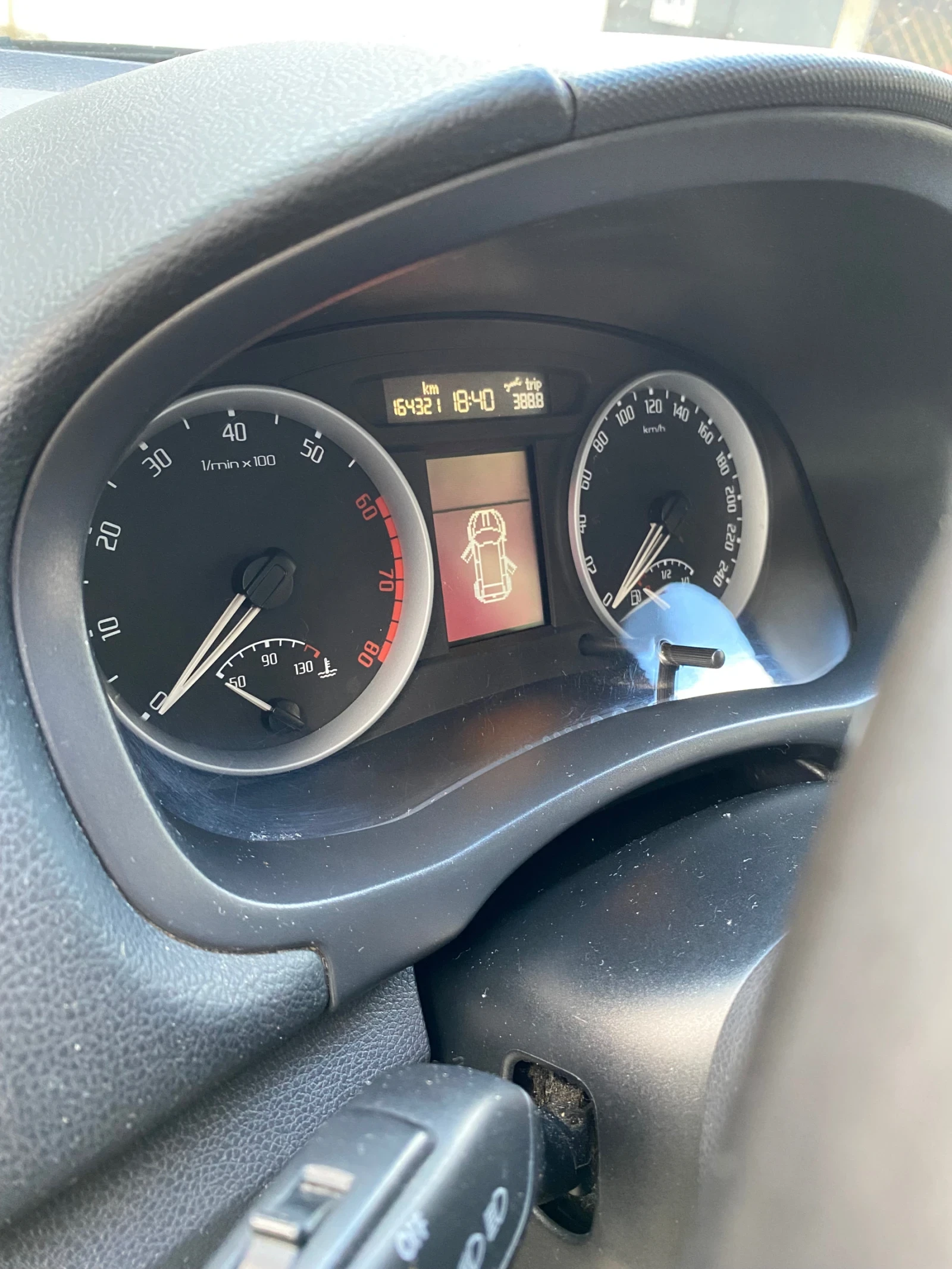 Skoda Roomster 1.4i * * klima* * 85к.с верига , снимка 7 - Автомобили и джипове - 54958124