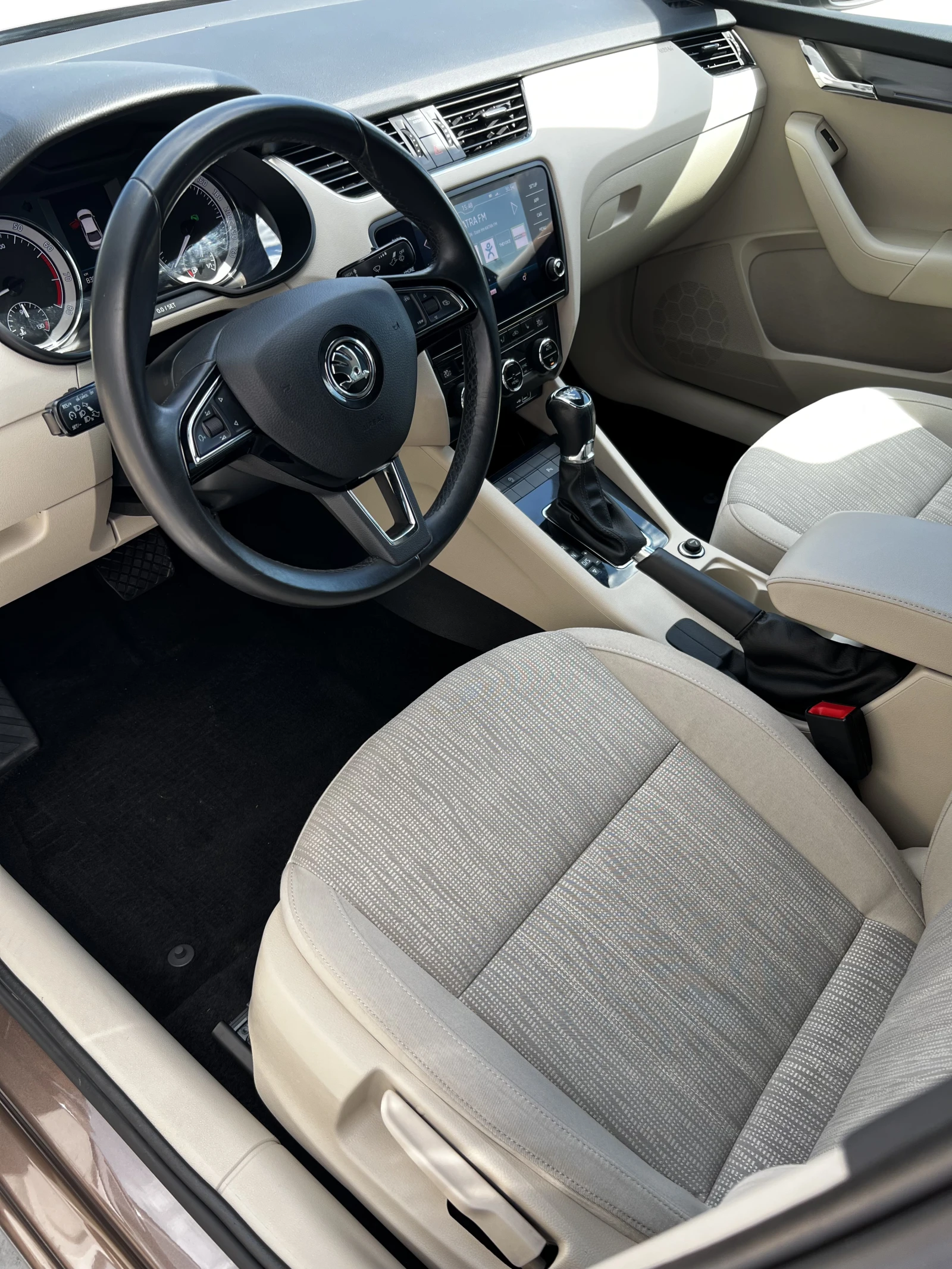 Skoda Octavia, снимка 10 - Автомобили и джипове - 54994740