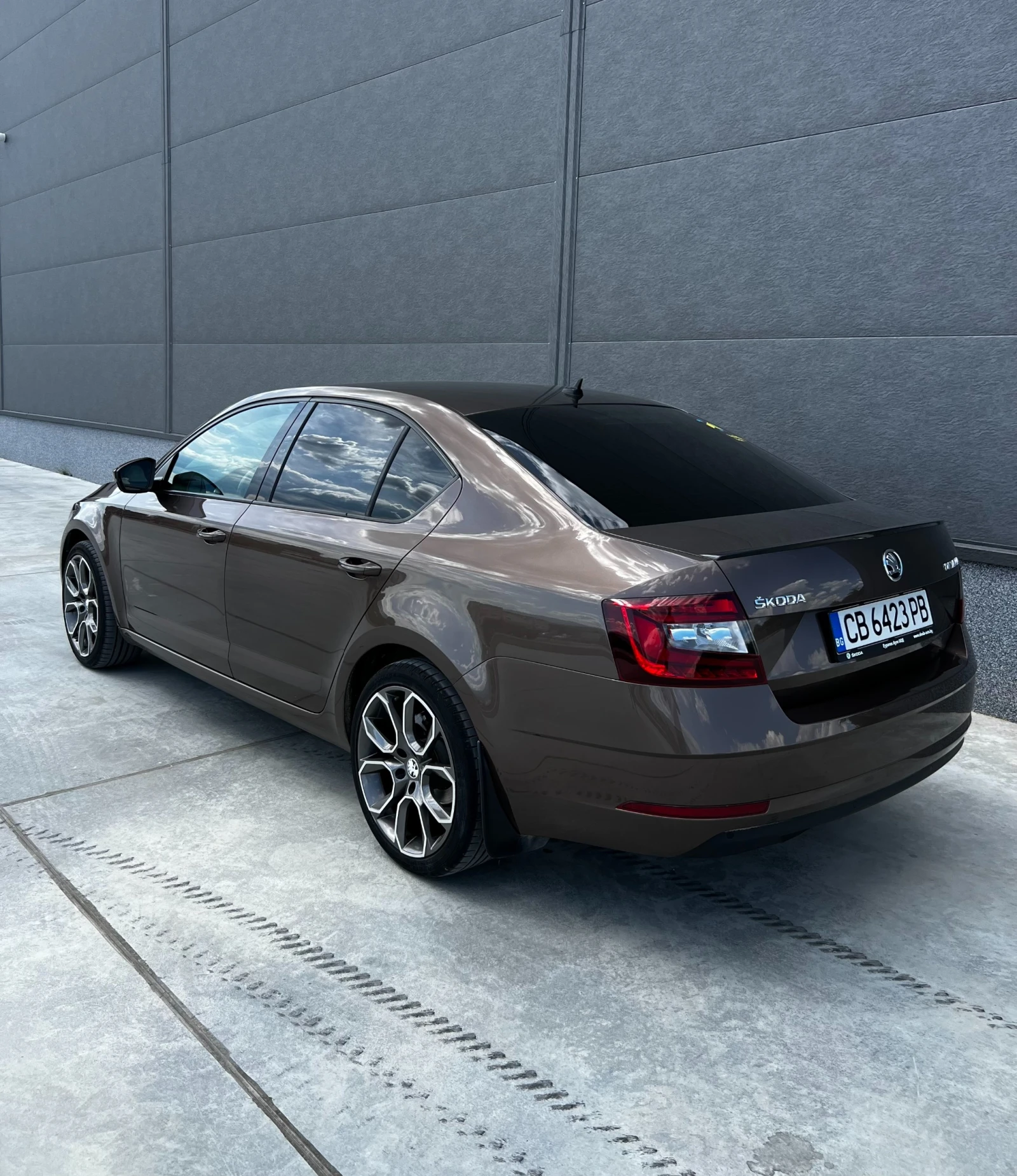 Skoda Octavia, снимка 3 - Автомобили и джипове - 54994740