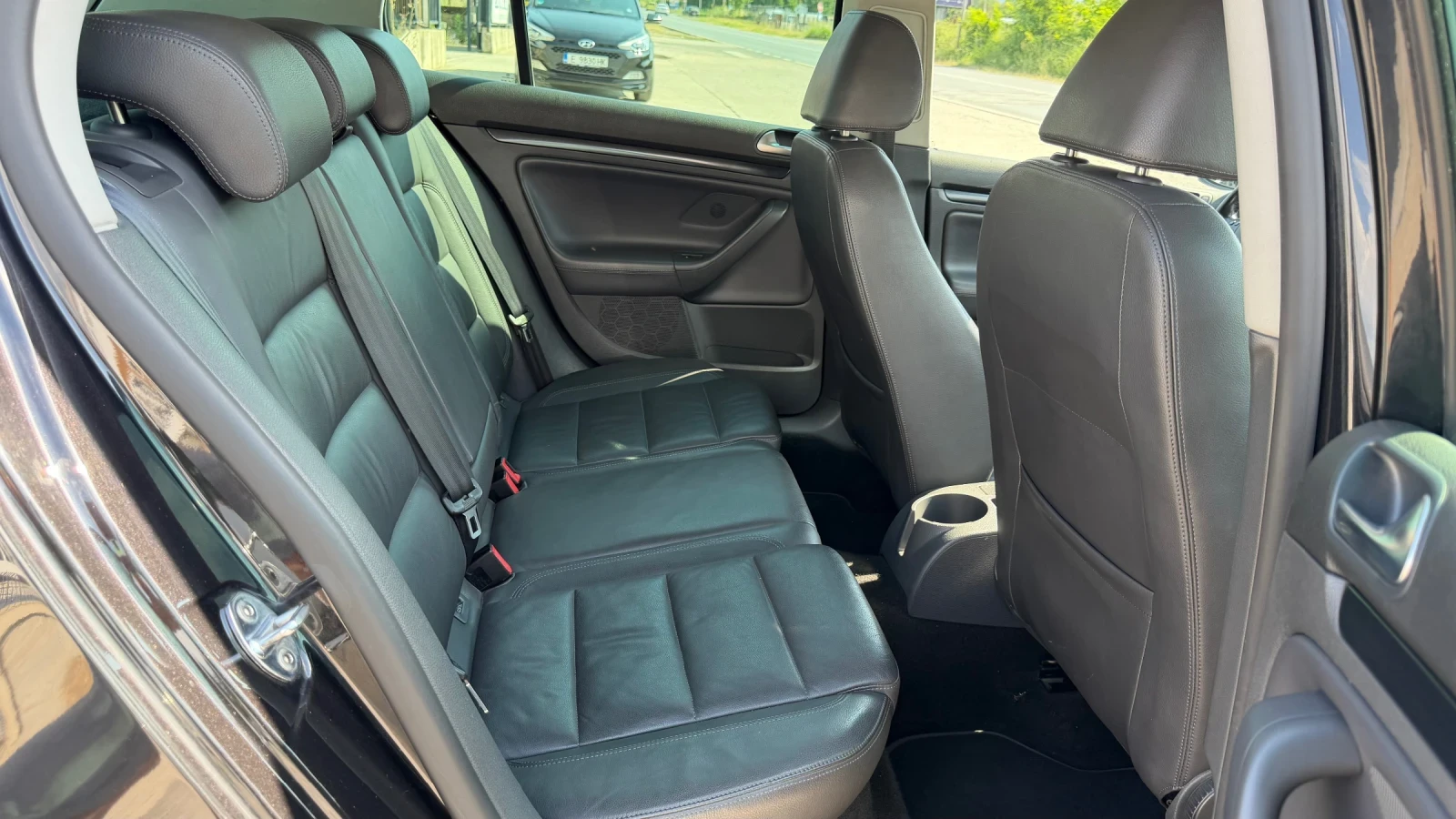 VW Golf GT 1.9TDI 105k.c. , снимка 9 - Автомобили и джипове - 55013534