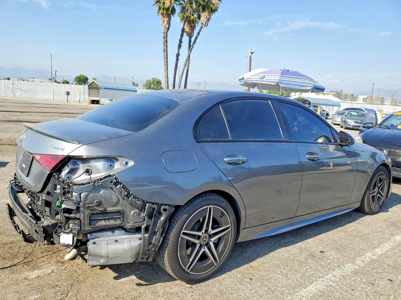 Mercedes-Benz C 300 2.0l 4Matic, снимка 3 - Автомобили и джипове - 55158623
