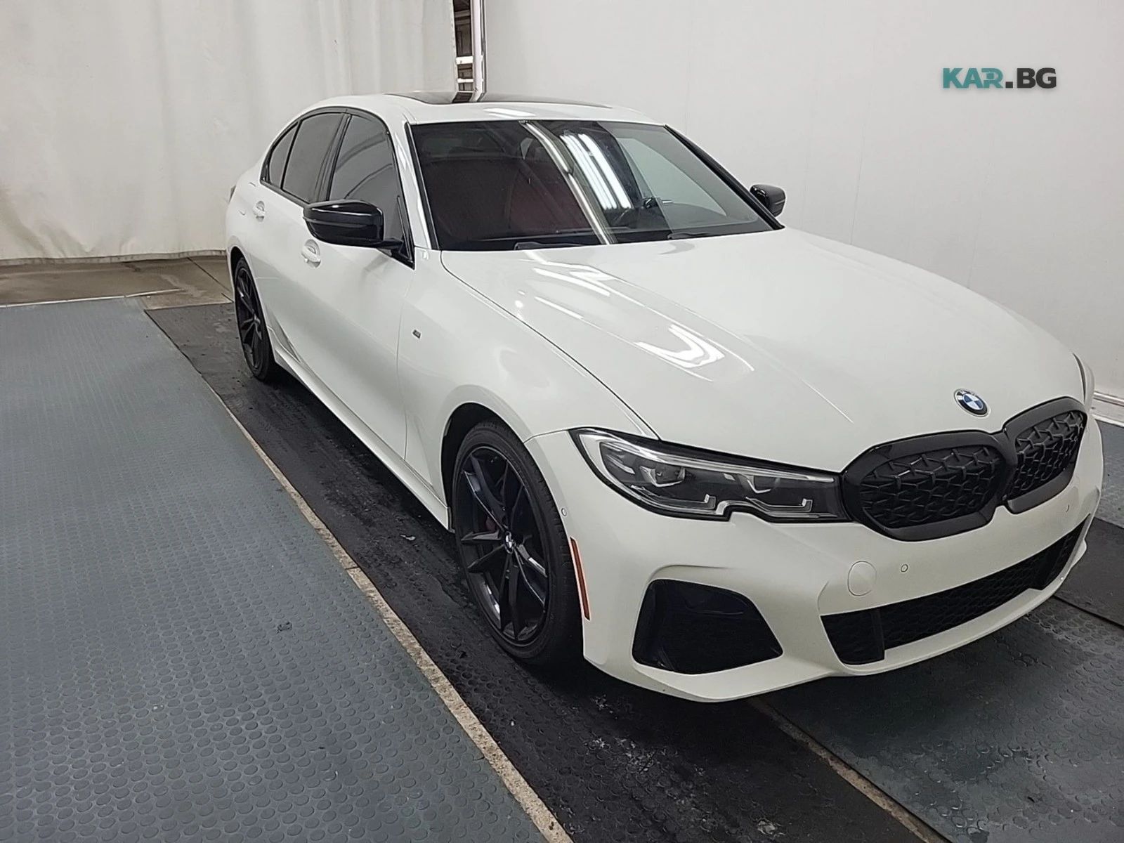 BMW 340 XDRIVE Автокредит Цена до България, снимка 3 - Автомобили и джипове - 55349267