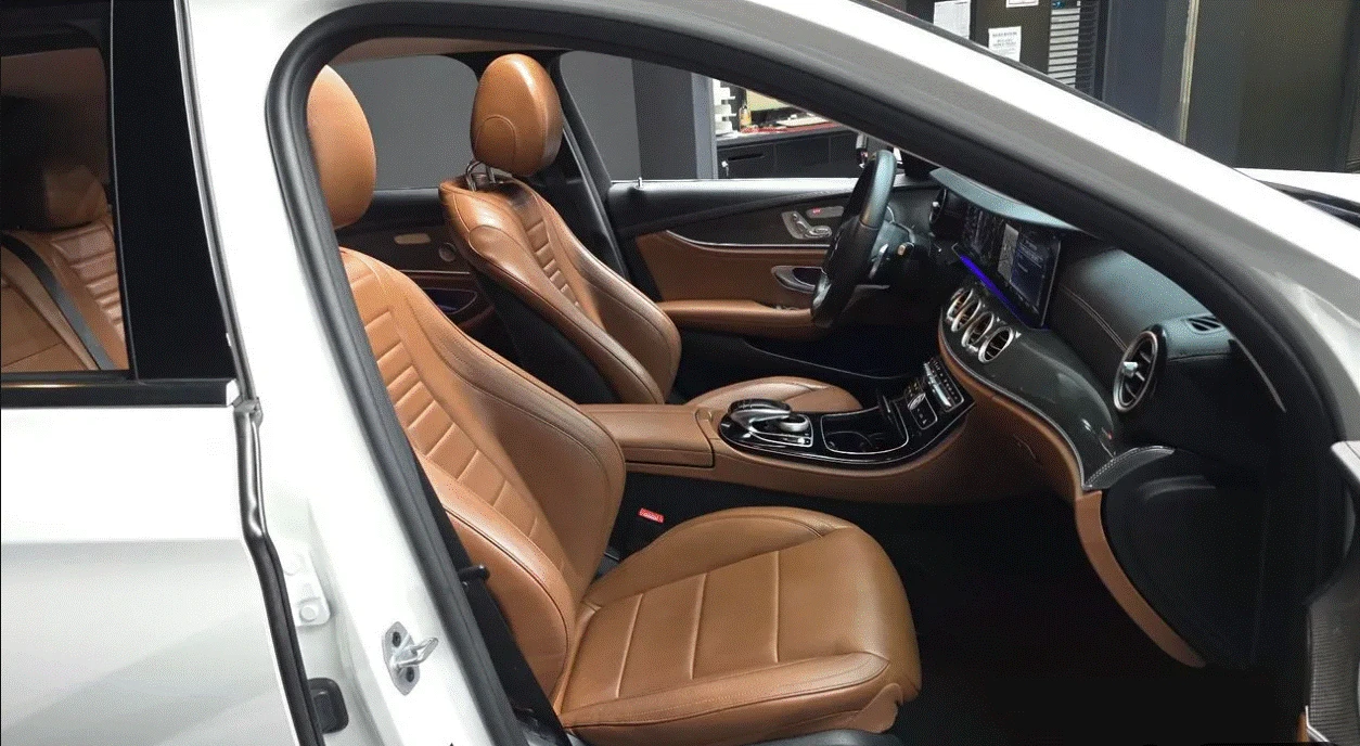 Mercedes-Benz E 350 4MATIC/AMG/BURMESTER/ПАНОРАМА/360CAMERA/, снимка 8 - Автомобили и джипове - 55423902