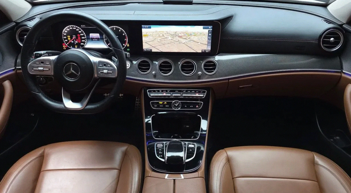 Mercedes-Benz E 350 4MATIC/AMG/BURMESTER/ПАНОРАМА/360CAMERA/, снимка 6 - Автомобили и джипове - 55423902