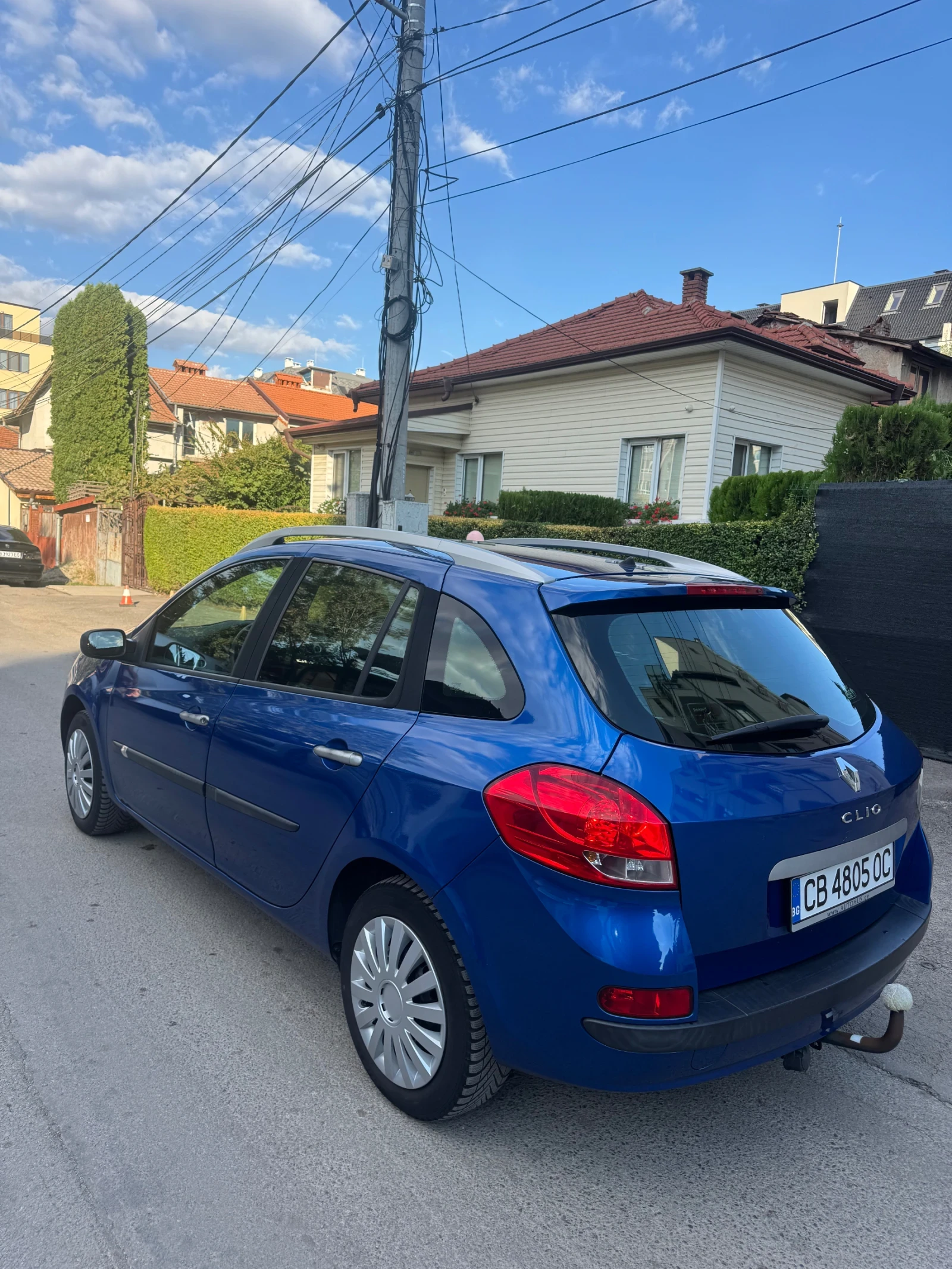 Renault Clio Grand Tour 1.5 dci, снимка 5 - Автомобили и джипове - 56073860