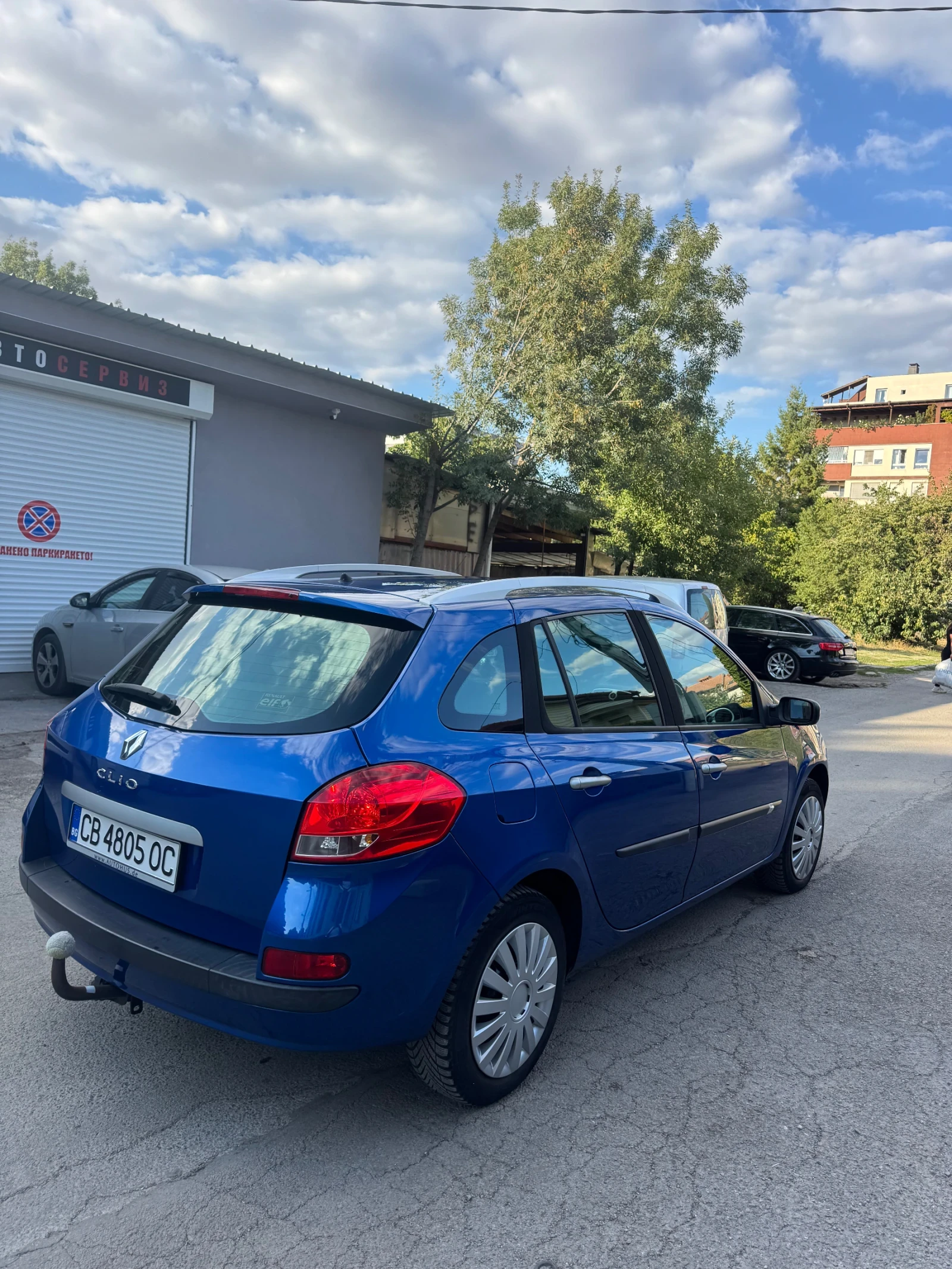 Renault Clio Grand Tour 1.5 dci, снимка 4 - Автомобили и джипове - 56073860
