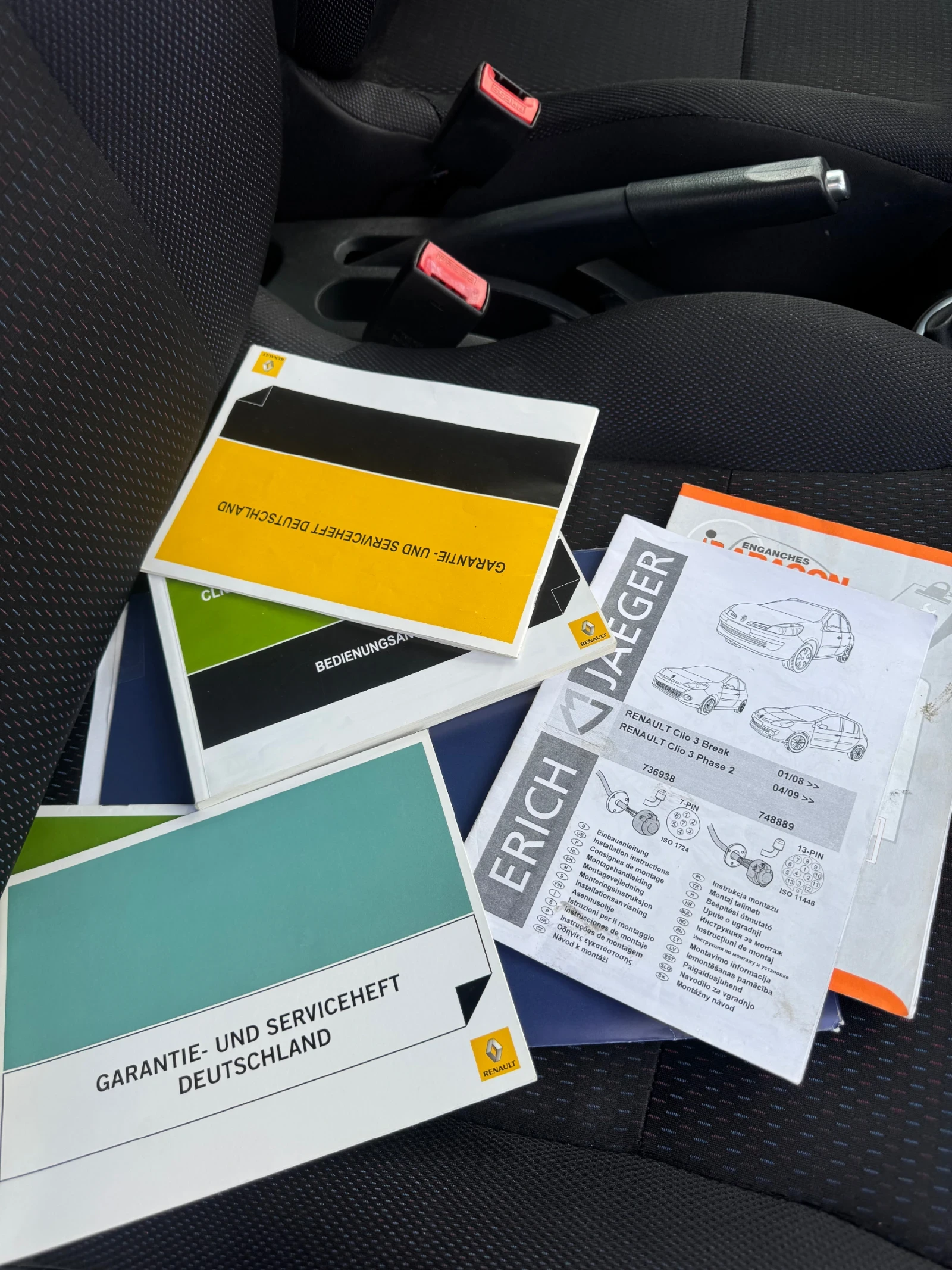 Renault Clio Grand Tour 1.5 dci, снимка 12 - Автомобили и джипове - 56073860
