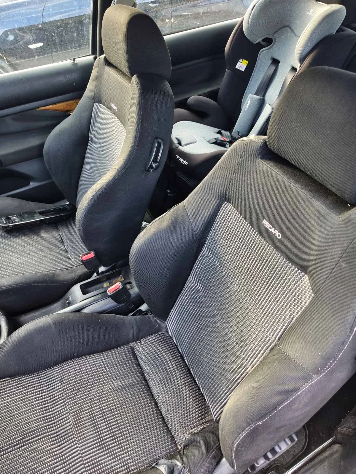 VW Golf, снимка 4 - Автомобили и джипове - 56253849