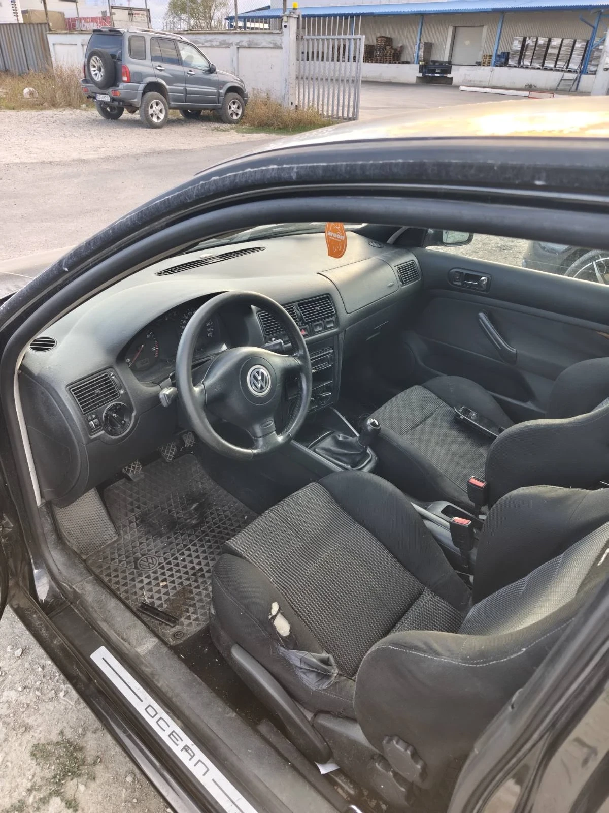 VW Golf, снимка 5 - Автомобили и джипове - 56253849