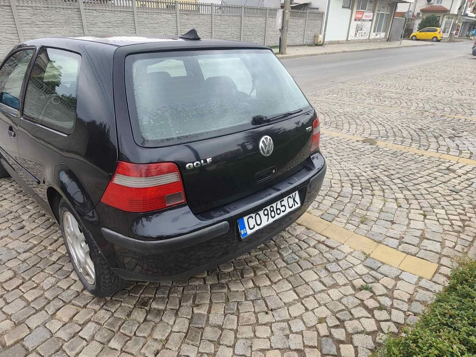 VW Golf, снимка 3 - Автомобили и джипове - 56253849