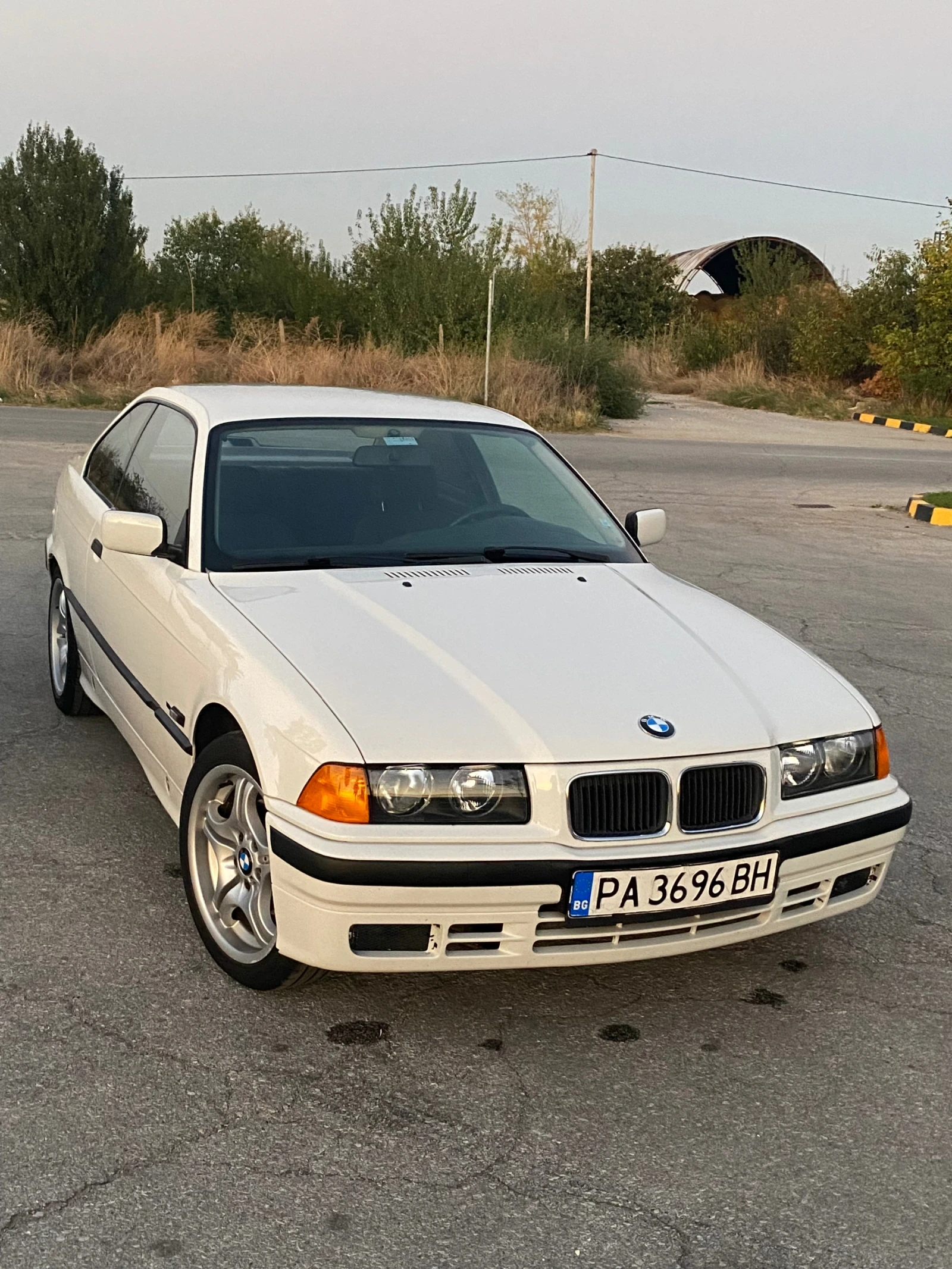 BMW 318 1.8 IS | Mobile.bg � ����������� 8