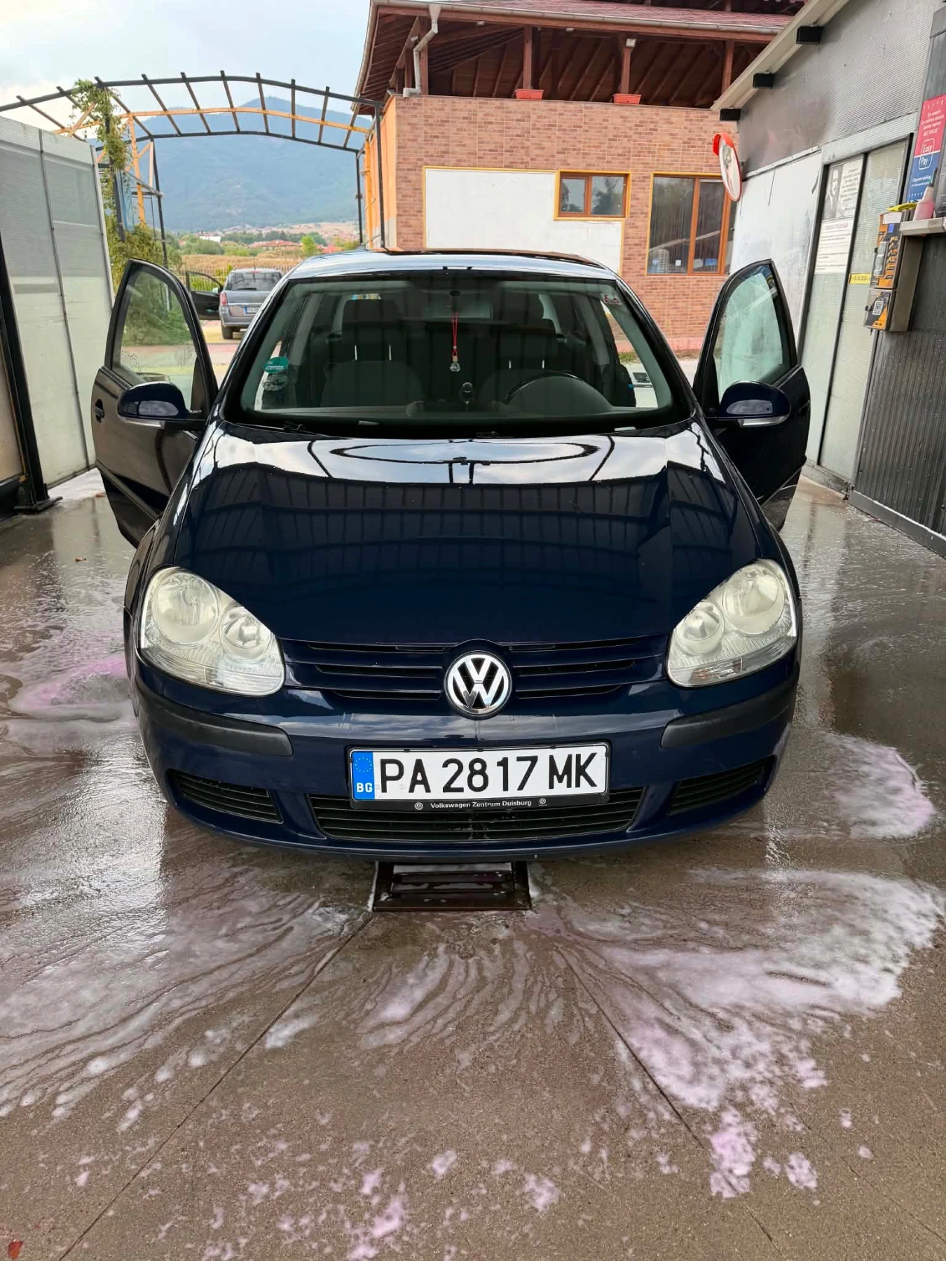 VW Golf
