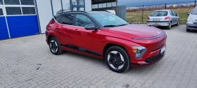 Hyundai Kona Preferred w/Ultimate Package Two-Tone, снимка 1