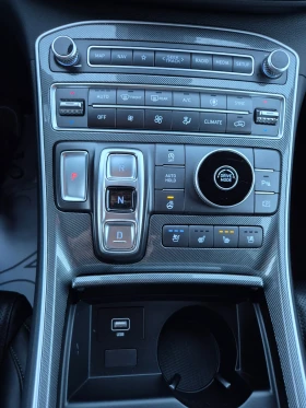 Hyundai Santa fe Premium  - 24550 € / 48015.63 лв. - 52025349 12