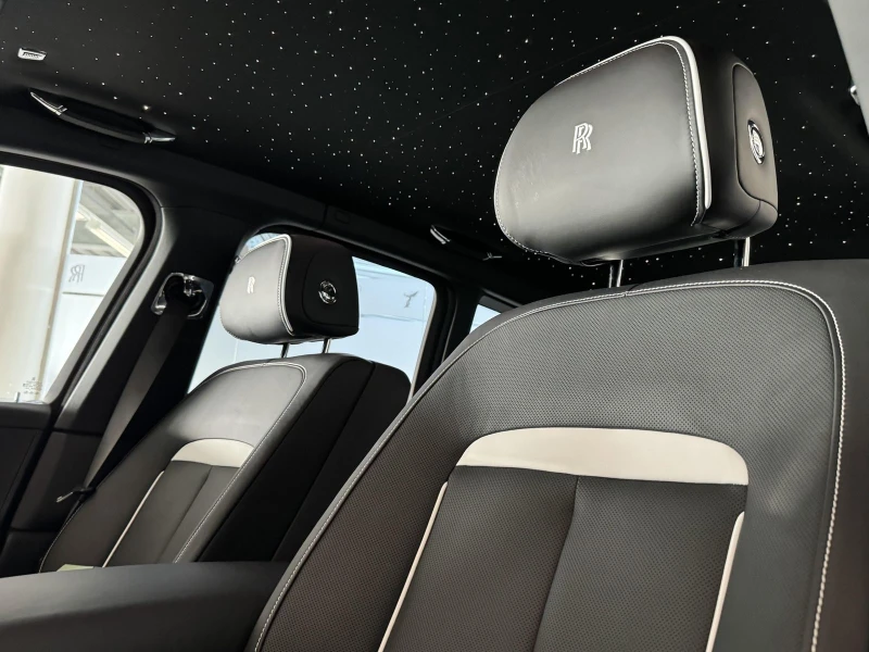 Rolls-Royce Cullinan = NEW= Shooting Star Roof/Night Vision Гаранция, снимка 6 - Автомобили и джипове - 47304721