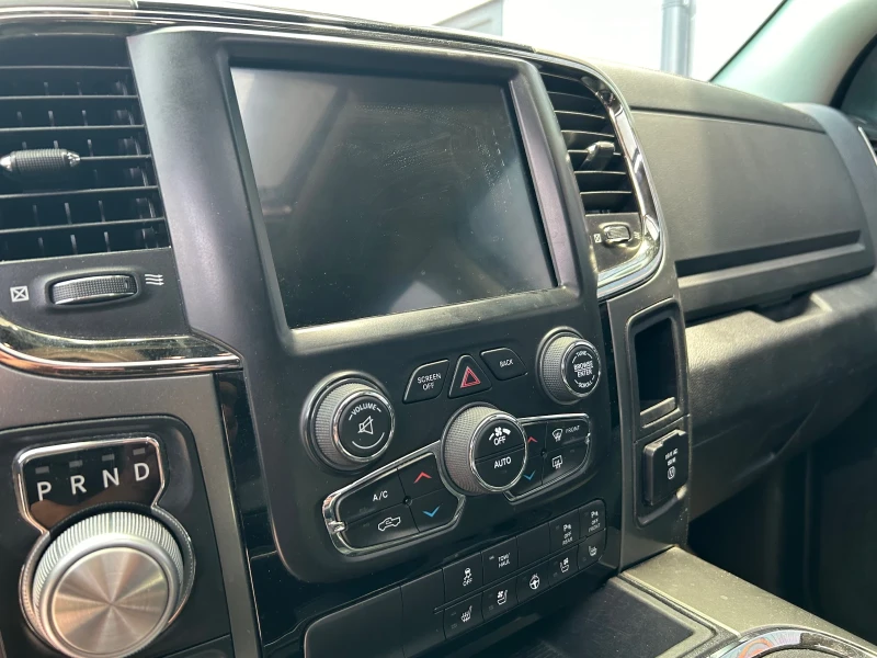 Dodge RAM 1500 5.7 Hemi LPG m2019, снимка 14 - Автомобили и джипове - 50273789