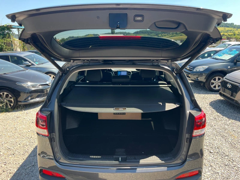 Kia Sorento 2.2 CRDi / AWD / Rebel, снимка 14 - Автомобили и джипове - 52476421
