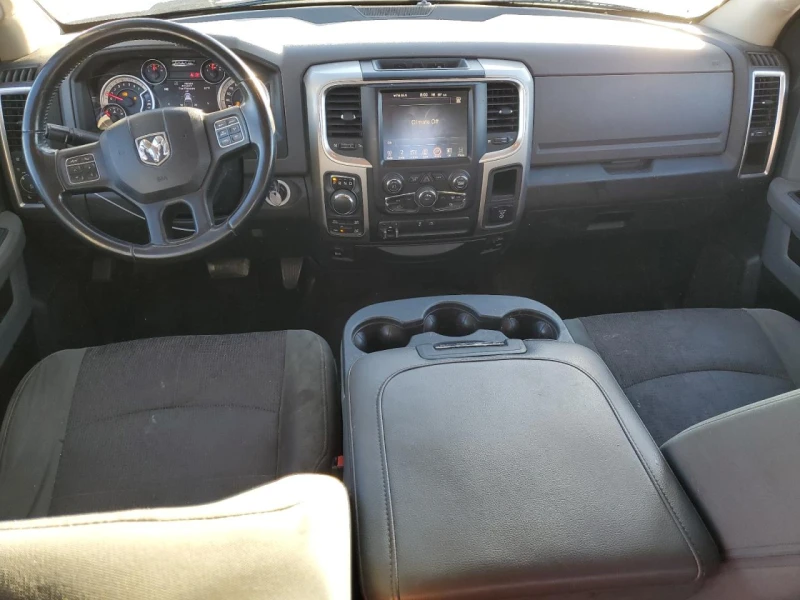 Dodge RAM 1500 5.7HEMI* SLT* ПРЕФЕКТЕН* РЕАЛНИ КМ!, снимка 8 - Автомобили и джипове - 52248550