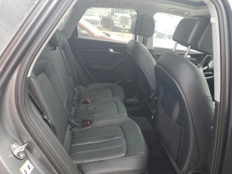 Audi Q5 2l Premium Plus, снимка 10 - Автомобили и джипове - 53540817