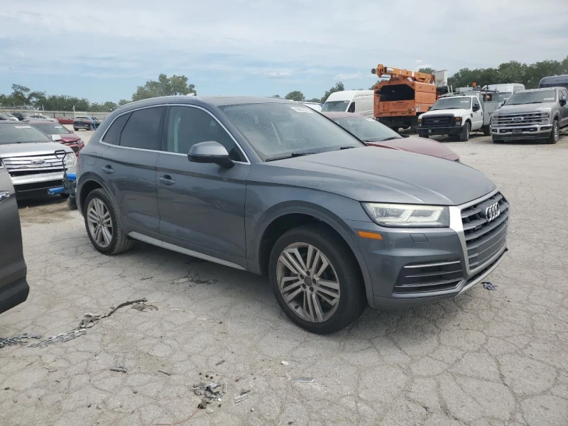Audi Q5 2l Premium Plus, снимка 4 - Автомобили и джипове - 53540817