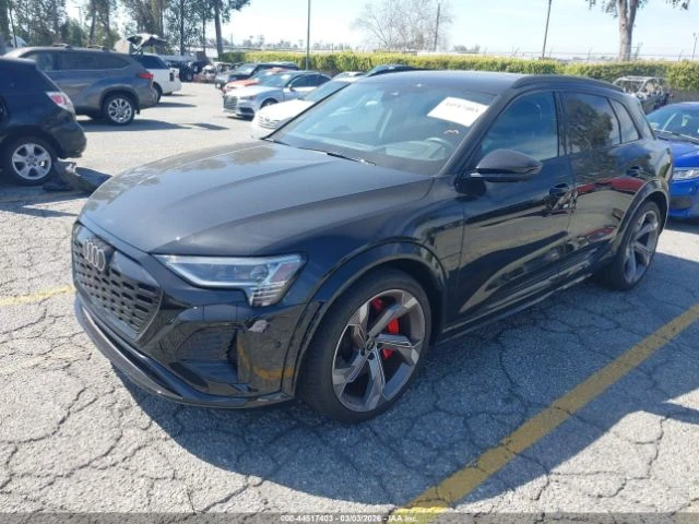 Audi SQ8 E-Tron Prestige Quattro, снимка 2 - Автомобили и джипове - 53993526