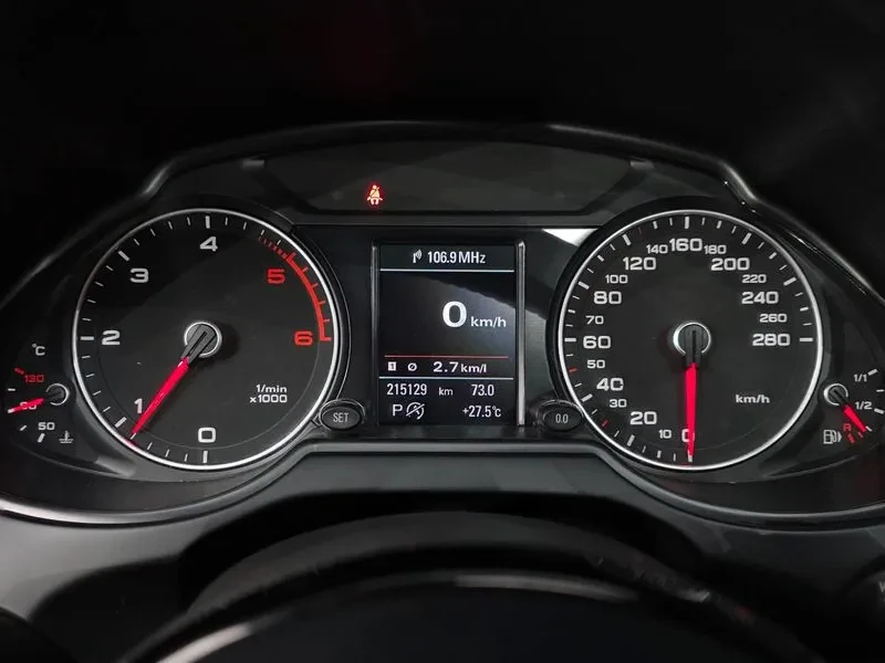 Audi Q5 3.0 TDI Quattro, снимка 8 - Автомобили и джипове - 55130860