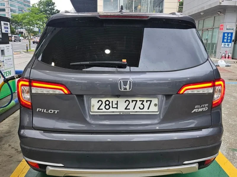 Honda Pilot 3.5 Elite, снимка 4 - Автомобили и джипове - 55953053