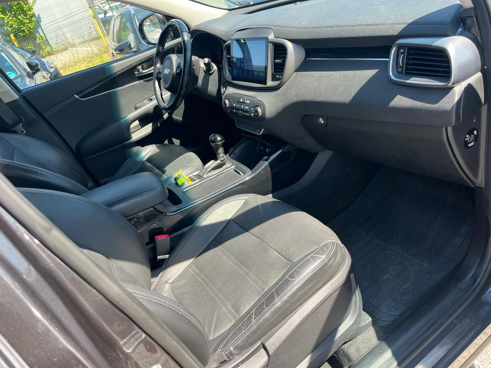 Kia Sorento 2.2 CRDi / AWD / Rebel | Mobile.bg   9