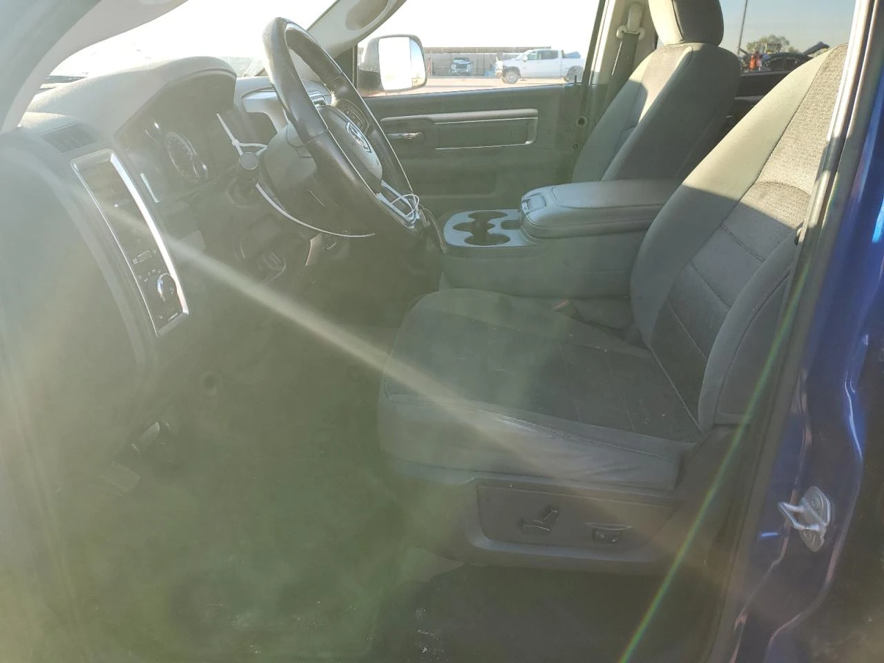 Dodge RAM 1500 5.7HEMI* SLT* ПРЕФЕКТЕН* РЕАЛНИ КМ! - изображение 7