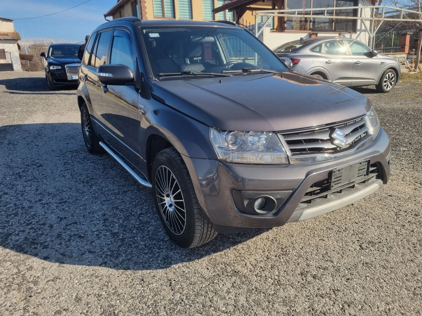 Suzuki Grand vitara 1.9 DISEL 4?4 - изображение 3