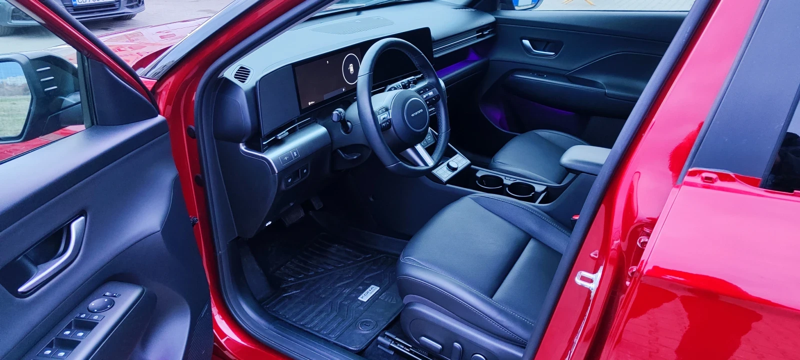 Hyundai Kona Preferred w/Ultimate Package Two-Tone, снимка 5 - Автомобили и джипове - 53954498