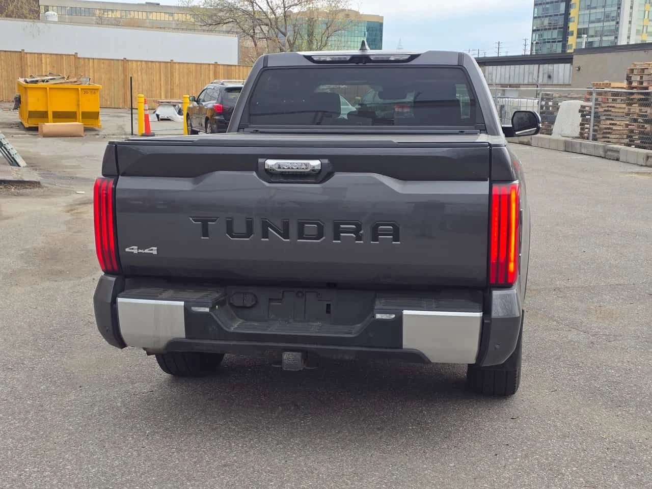 Toyota Tundra | 360 | ПОДГРЕВ | ОБДУХВАНЕ | ПАНОРАМА | , снимка 4 - Автомобили и джипове - 54409920