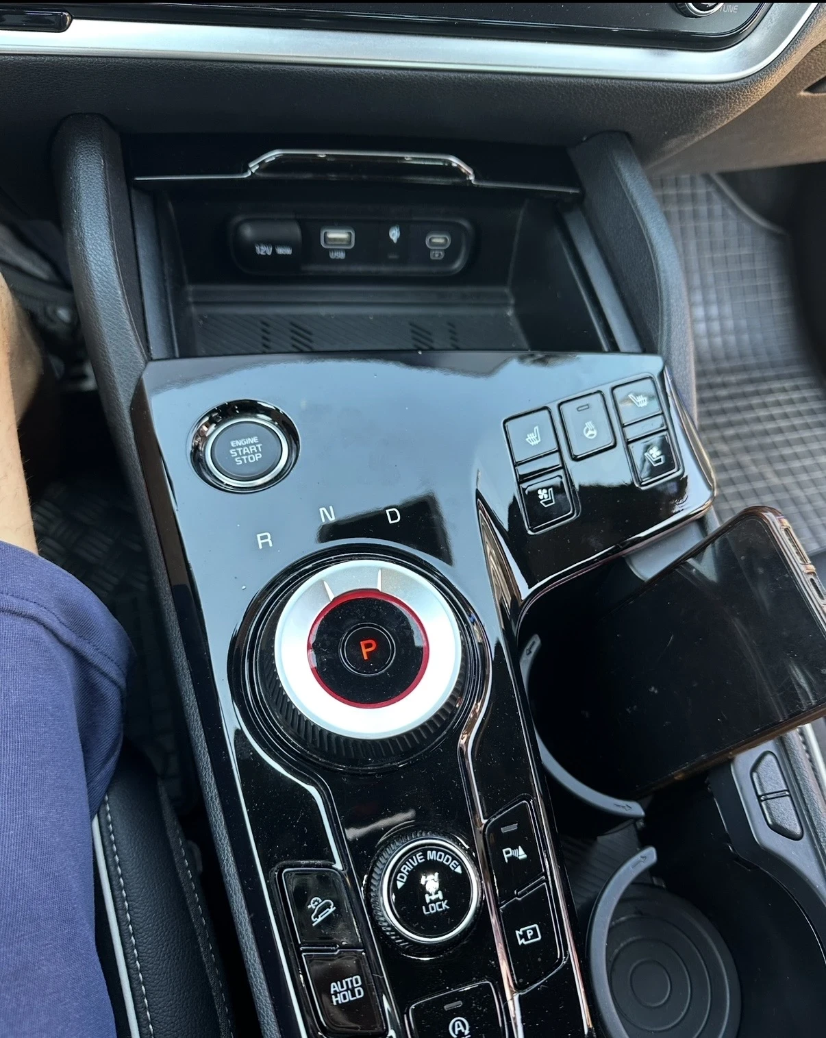 Kia Sportage, снимка 12 - Автомобили и джипове - 54582349