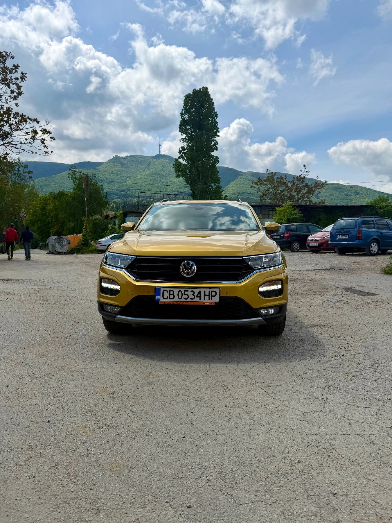 VW T-Roc, снимка 5 - Автомобили и джипове - 54621417