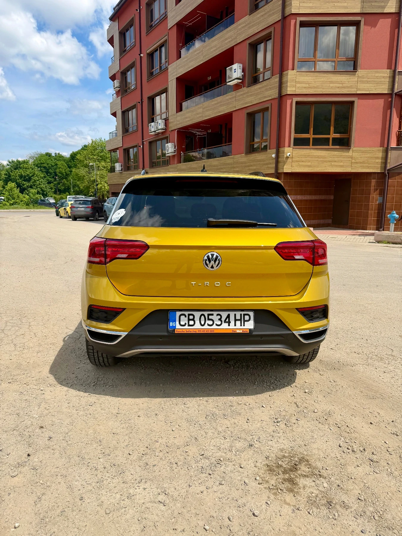 VW T-Roc, снимка 2 - Автомобили и джипове - 54621417