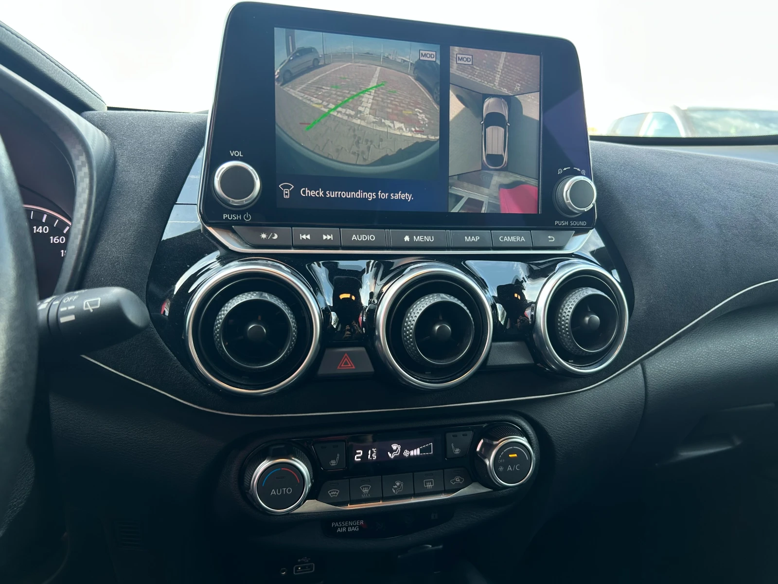 Nissan Juke 1.0 DiG-T N-Design A/T, снимка 6 - Автомобили и джипове - 54740204