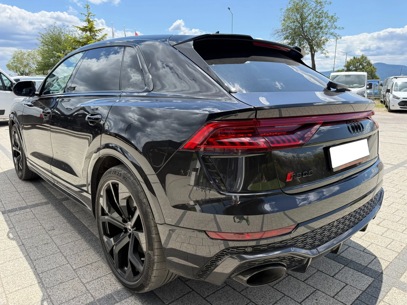 Audi RSQ8 Carbon/Ceramic/B&O/Печка/Теглич/HUD/Full , снимка 5 - Автомобили и джипове - 55415150