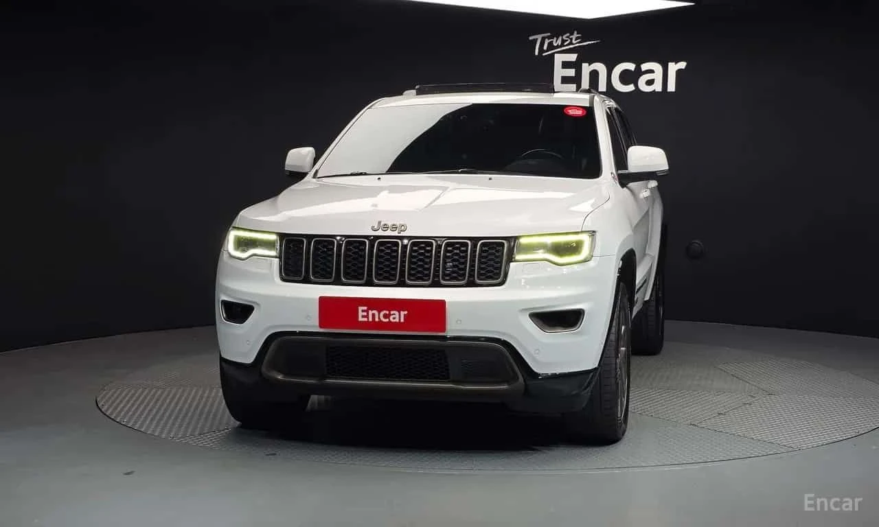 Jeep Cherokee * 3.0 Diesel 75th Special Edition * ЦЕНА ДО БГ, снимка 3 - Автомобили и джипове - 55628909